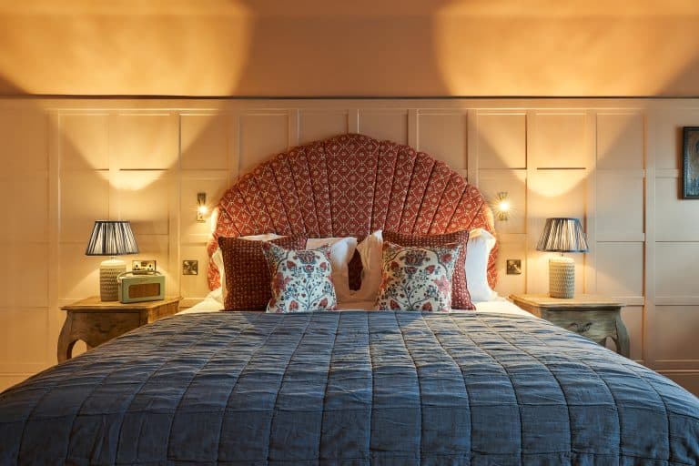 Cover Image for Fancy room