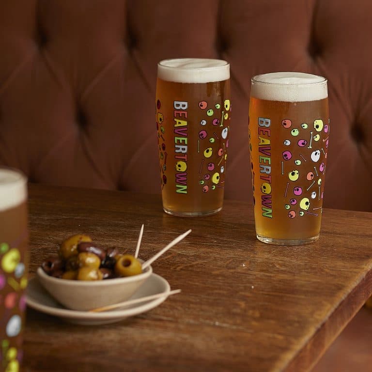 Cover Image for £5 Beavertown Neck Oil Pints at Heartwood Inns!